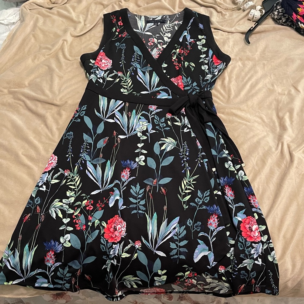 Tommy Hilfiger floral wrap dress